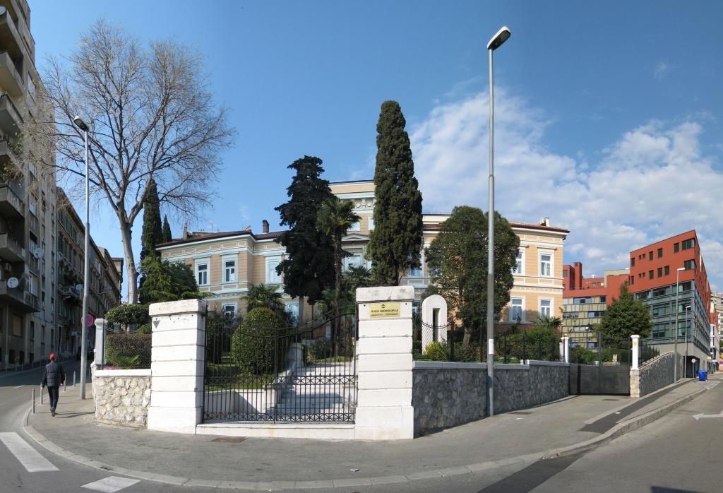 Apartment Aida Риека Экстерьер фото